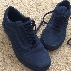 Navy Blue Vans Sk8 Low